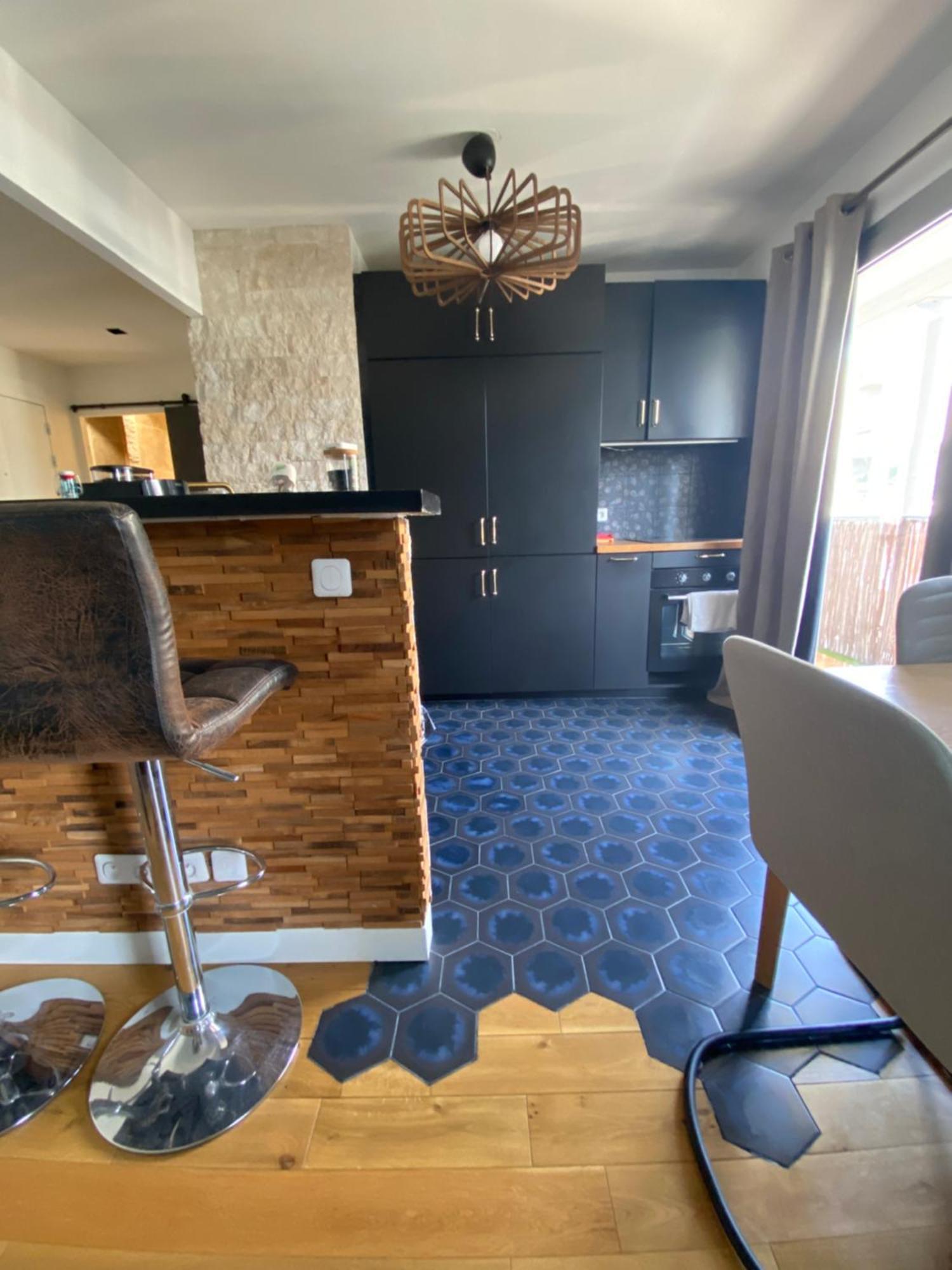 Appartement Cocooning, Design, Confort & Balcon Сен-Дени Экстерьер фото